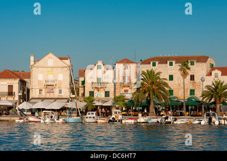 Porto di Supetar sull isola di Brac, Croazia Foto Stock