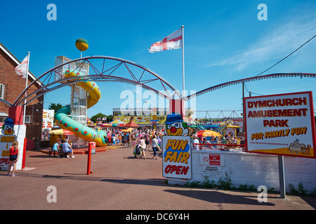 Ingresso al Dymchurch Amusement Park High Street Dymchurch Kent REGNO UNITO Foto Stock