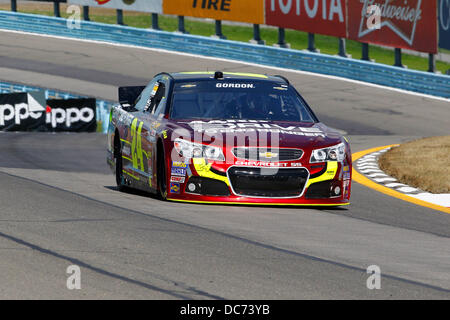 Watkins Glen, NY, STATI UNITI D'AMERICA. 10 Ago, 2013. Watkins Glen, NY - Agosto 10, 2013: Jeff Gordon (24) inizierà il 28 per la Cheez-It 355 al Glen gara a Watkins Glen International in Watkins Glen, NY. Credito: csm/Alamy Live News Foto Stock