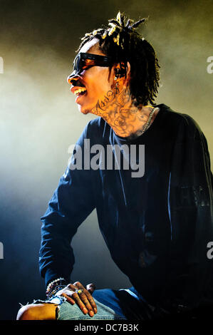 Toronto, Ontario, Canada. 10 Ago, 2013. Rapper americano WIZ KHALIFA effettuato sulla fase a Molson anfiteatro canadese a Toronto durante il 'sotto la influenza della Musica " tour. Credito: Igor Vidyashev/ZUMAPRESS.com/Alamy Live News Foto Stock