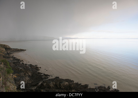 Abersoch,, Lleyn Peninsula Galles del nord : una improvvisa e inattesa tempesta di neve interrompe un glorioso il giorno di Capodanno Foto Stock