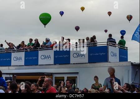 Bristol REGNO UNITO. 10 Ago, 2013. Il Bristol International Balloon Fiesta è ora nel suo trentacinquesimo anno ed è il più grande d'Europa la mongolfiera Foto Stock