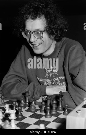 Jonathan simon "Jon Speelman". inglese grandmaster giocatore di scacchi, matematico e scrittore di scacchi 1990 Foto Stock