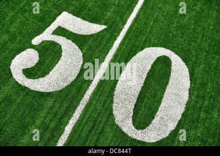 50 Linea di cantiere su American campo di calcio Foto Stock