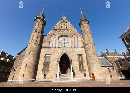 Il Parlamento e la corte complesso edilizio Binnenhof in aia Foto Stock