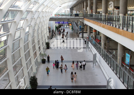 Santander ramo su Tottenham Court Road Foto Stock