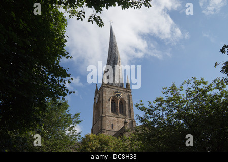 Chesterfield Crooked campanile della chiesa di Santa Maria e di tutti i Santi England Regno unito Gb Foto Stock