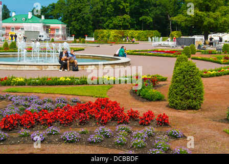 Kadrior nei giardini del Palazzo Kadrioru park nel quartiere di Kadriorg Tallinn Estonia Paesi Baltici Europa Foto Stock