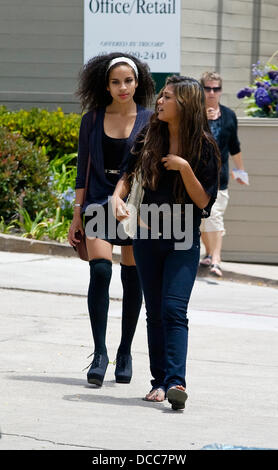 Alexandra Govere e Priscilla Mendez riprese MTV del mondo reale La Jolla, California - Luglio 2011 Foto Stock