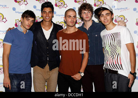 Tom Parker, Silva Kaneswaren, Nathan Sykes, Jay McGuiness e Max George del voluto, la bambina guidare UK - Big Gig 2011 a Wembley Arena. Londra, Inghilterra - 01.10.11 Foto Stock