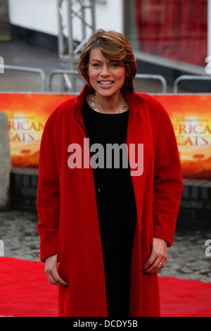 Kate Silverton assiste il 'African Gatti " UK film Premiere in aiuto del brosmio al BFI Southbank il 25 aprile 2012 a Londra Foto Stock