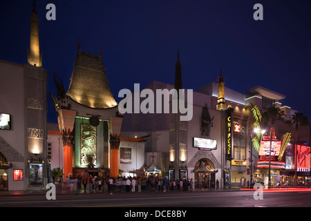 TCL teatro cinese (©MAYER & HOLLER 1927 / Browser BEHR 2000) WALK OF FAME DI HOLLYWOOD BOULEVARD LOS ANGELES CALIFORNIA USA Foto Stock