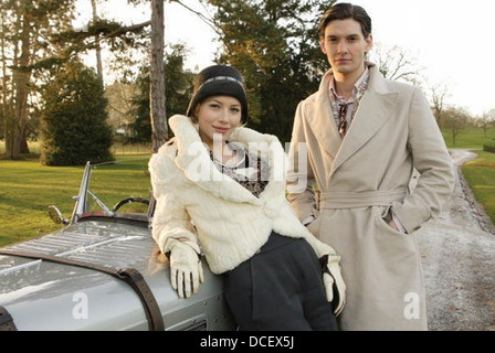 Facile virtù 2009 Ealing Studios film con Jessica Biel e Ben Barnes Foto Stock