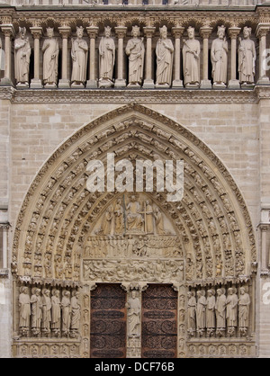 'L'ultima sentenza', e una parte della "galleria dei Re', central & porta principale della cattedrale di Notre Dame de Paris, xiii centu Foto Stock