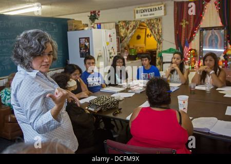 La Fuerza Unida Estate Gioventù programma di leadership per teens ispanica nel Sud di San Antonio Foto Stock