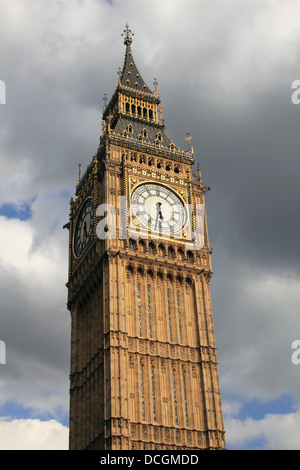 Le Case del Parlamento, casa del governo britannico in London, England, Regno Unito Foto Stock