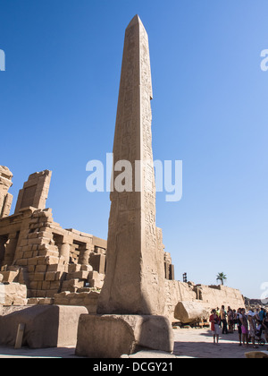 L'Obelisco di Thutmosi I al Tempio di Karnak a Luxor, Egitto Foto Stock