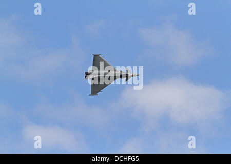 Eastbourne, Regno Unito, 18 agosto 2013,il tifone vola durante Airbourn Credito: Keith Larby/Alamy Live News Foto Stock