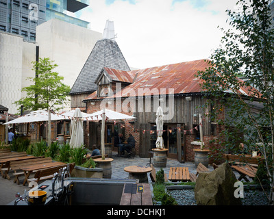 Il Oast House pub in Spinningfields Manchester REGNO UNITO Foto Stock