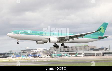 Aer Lingus aereo all aeroporto di Dublino Foto Stock