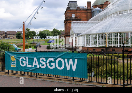 Glasgow City Council banner presso i popoli Palace, Scotland, Regno Unito Foto Stock