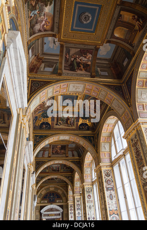 Interno opere d'arte,arredamento e architettura. Le Logge di Raffaello il Museo Hermitage di San Pietroburgo Russia Foto Stock