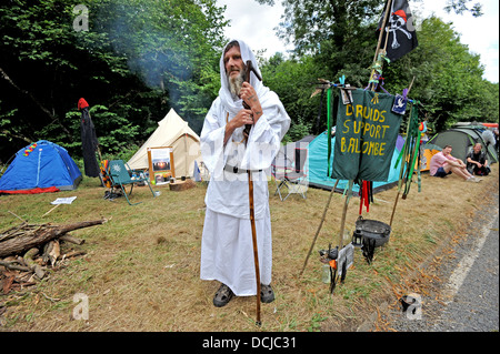 Anti Fracking manifestanti che hanno impostato il campo accanto al sito Cuadrilla a Balcombe Foto Stock