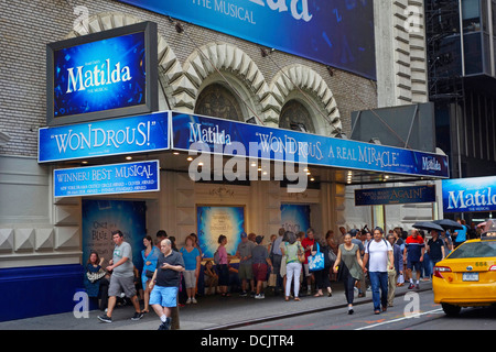 Matilda giocare su Broadway Foto Stock