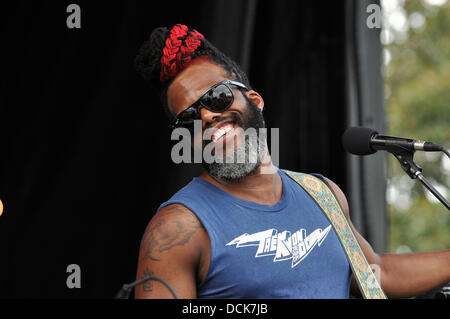 Il 10 agosto 2013 - Richmond, Virginia, Stati Uniti d'America - Jazz Band ROBERT GLASPAR esperimento di eseguire al quarto Annual Richmond Jazz Festival a Maymont Park. (Credito Immagine: © Tina Fultz/ZUMAPRESS.com) Foto Stock