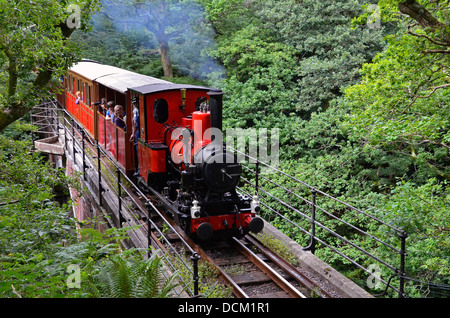 Talyllyn Railway Barclay serbatoio del motore n. 6 'Douglas'. Il motore è anche noto come 'Duncan', Rev. Skarloey Awdrey motore ferroviarie Foto Stock