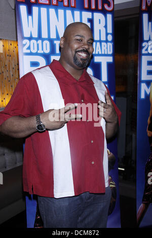 James Monroe Iglehart il secondo anniversario del musical di Broadway 'Memphis" tenutasi presso la casa di vetro taverna. La città di New York, Stati Uniti d'America - 19.10.11 Foto Stock