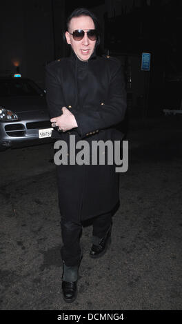 Marilyn Manson lascia il Mercato di ristorante Vetro in West Hollywood e Los Angeles, California - 24.10.11 Foto Stock