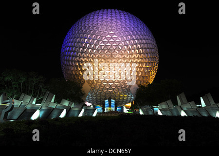 ORLANDO, FLORIDA - Giugno 06, 2012: Disney's Epcot Center sfera Foto Stock