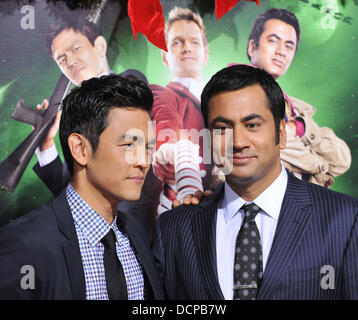 Kal Penn + John Cho La premiere del 'molto Harold & Kumar 3D Natale" tenutasi presso il Teatro Cinese di Hollywood, Stati Uniti d'America - 03.11.11 Foto Stock