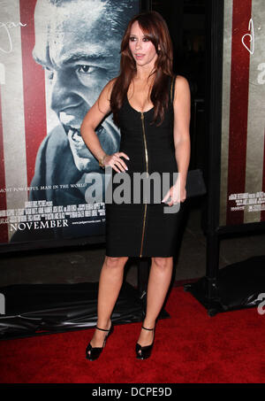 Jennifer Love Hewitt AFI Fest 2011 apertura notturna di Gala Premiere mondiale di "J. Edgar" tenutasi presso Grauman's Chinese Theatre Hollywood, California - 03.11.11 Foto Stock