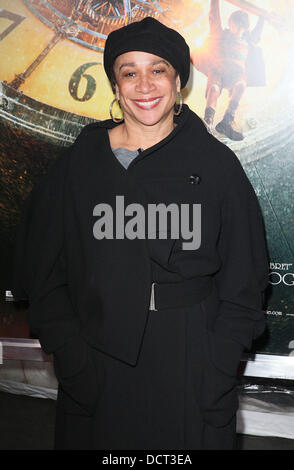 S. Epatha Merkerson, al " HUGO " premiere mostrato al Teatro Ziegfeld. La città di New York, Stati Uniti d'America - 21.11.11 Foto Stock