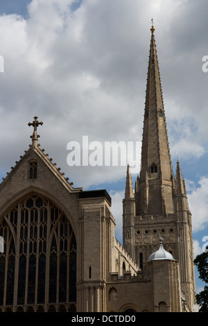 Città di Norwich Cathedral Norfolk Inghilterra UK Gran Bretagna Foto Stock