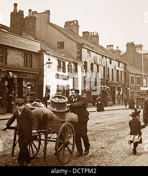 Burnley St. James Street Orologio Inn inizio novecento Foto Stock