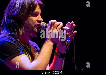 Ray Wilson, (ex-Genesi cantante), performing live presso il Teatro do Bairro in Lisbona Lisbona, Portogallo - 11.12.11 Foto Stock