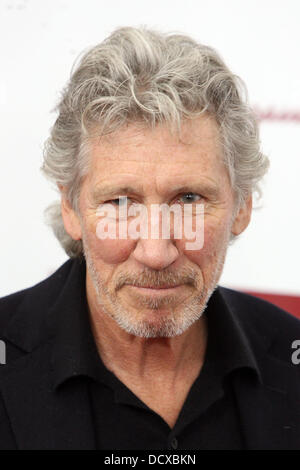 Il bassista Roger Waters dei Pink Floyd New York premiere di " La Signora di Ferro" al Teatro Ziegfeld. La città di New York, Stati Uniti d'America - 13.12.11 Foto Stock