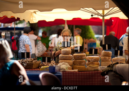 Mirepoix una bastide medievale cittadina in Ariège dipartimento della Linguadoca Rossiglione,a sud ovest della Francia Foto Stock