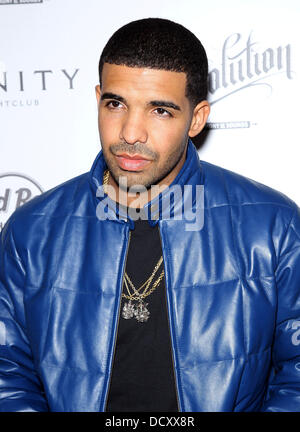 Il rapper Drake Drake ospita dopo concerto festa al nightclub di cortesia al Hard Rock Hotel and Casino Las Vegas, Nevada - 01.01.12