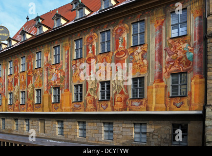 Murales sul lato dell'Altes Rathaus (l'ex municipio), Bamberg, Baviera, Germania, Europa. Foto Stock