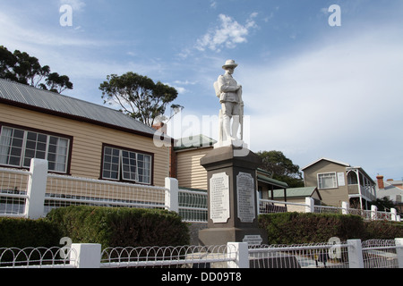 Memoriale di guerra nel nord-ovest della città di Stanley in Tasmania Foto Stock