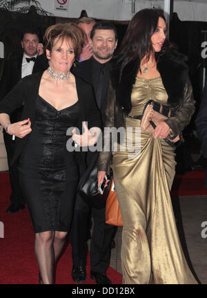 Andy Serkis e sua moglie Lorraine Ashbourne sessantanovesima Annuale di Golden Globe Awards (Golden Globes 2012) presso il Beverly Hilton Hotel - Partenze di Los Angeles, California - 15.01.12 Foto Stock