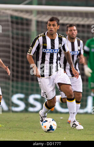 Danilo Larangeira (Udinese), 22 agosto 2013 - Calcio : UEFA Europa League Play-off prima gamba match tra Udinese 1-3 Slovan Liberec a Nereo Rocco Stadium di Trieste, in Italia. (Foto di Maurizio Borsari/AFLO) Foto Stock