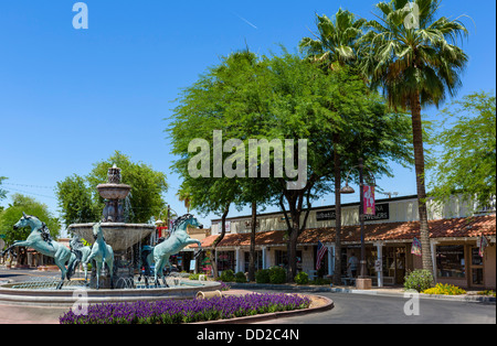 Negozi della Quinta Avenue Shopping District, Scottsdale, Arizona, Stati Uniti d'America Foto Stock