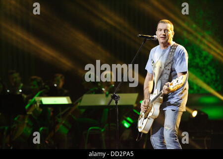 Sopot, Polonia 23rd, Agosto Sopot top del top festival in foresta Opera. Nella foto: Il Kobranocka band suona dal vivo sul palco Credito: Michal Fludra/Alamy Live News Foto Stock