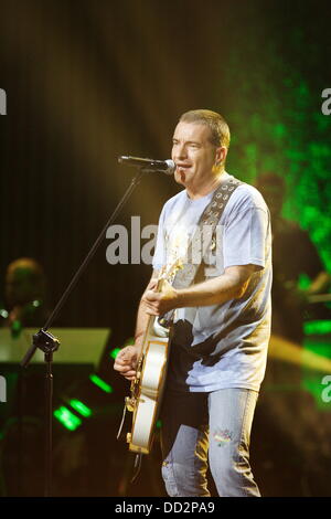 Sopot, Polonia 23rd, Agosto Sopot top del top festival in foresta Opera. Nella foto: Il Kobranocka band suona dal vivo sul palco Credito: Michal Fludra/Alamy Live News Foto Stock