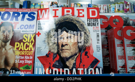 Esploratore Sir Ranulph Fiennes presentato sulla parte anteriore di una rivista Wired in una Londra edicola Negozio England Regno Unito 2013 Foto Stock